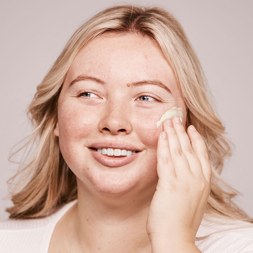Rescue Balm +Red Correct - Glow Ready